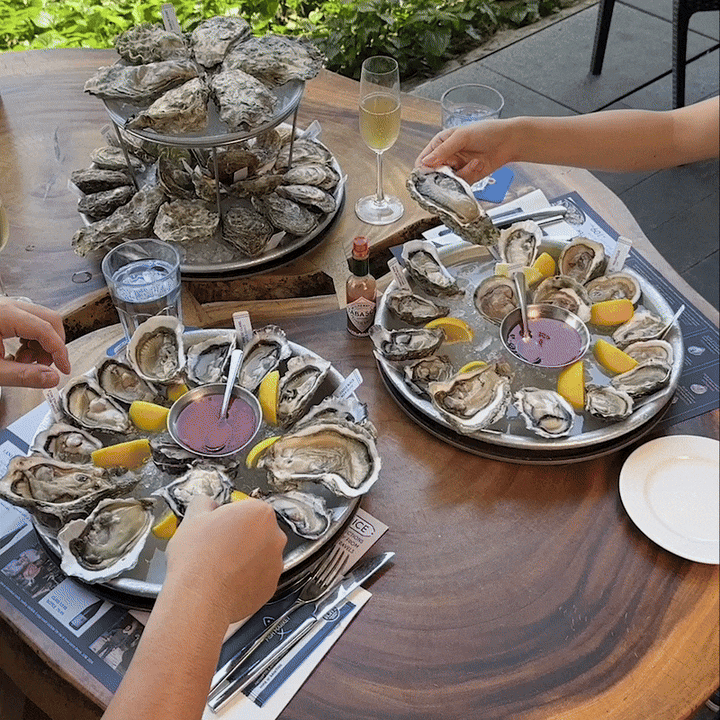 Festive Oyster Platters [12/48pc] - Greenwood Fish Market