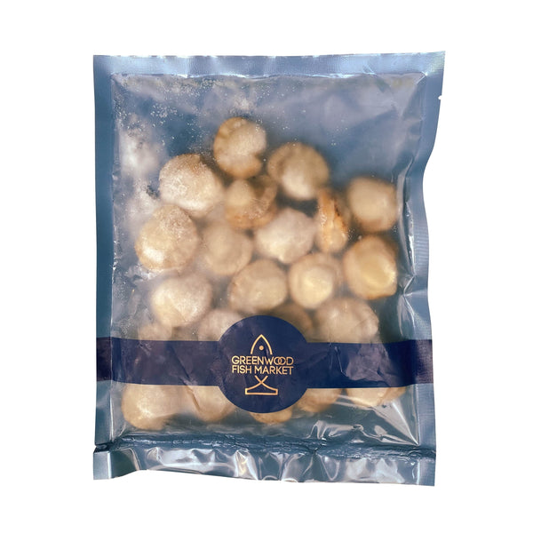 Sweet and tender bay scallops, perfect for sautéing or in pasta dishes.