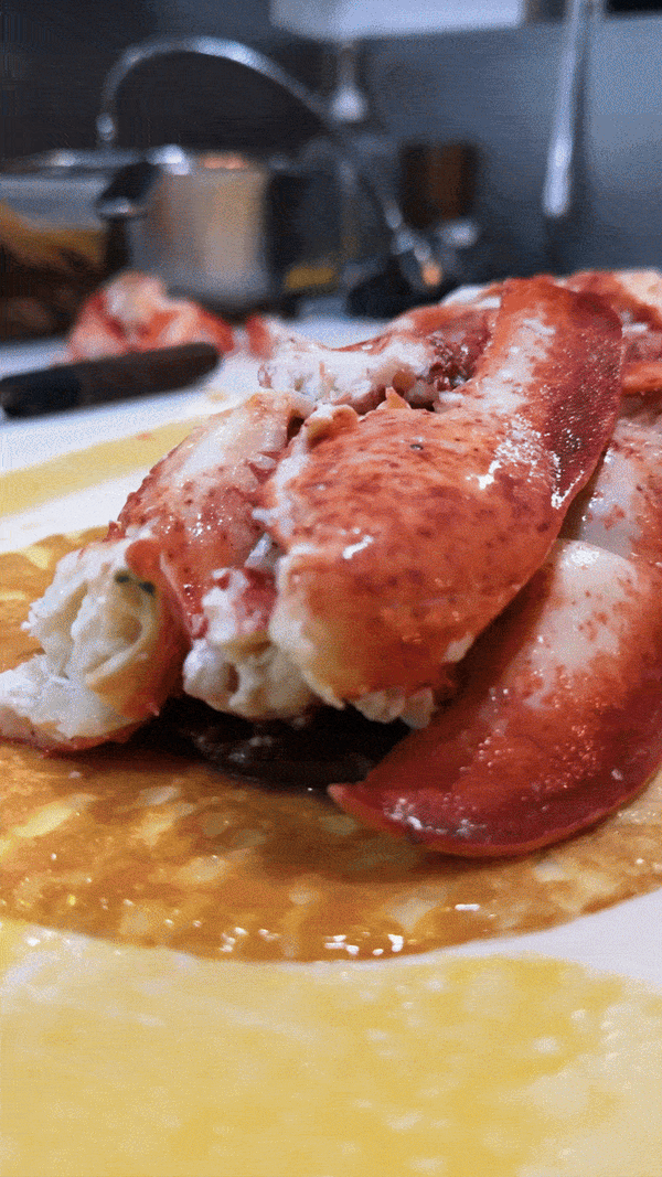 Lobster Wellington [1kg, 6-8 pax] - Greenwood Fish Market